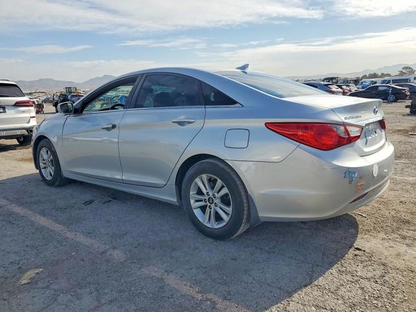 2013 HYUNDAI SONATA GLS/ GLS Popular