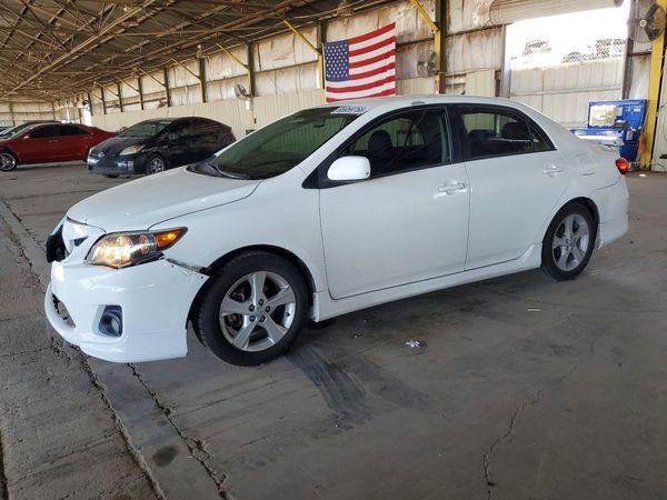 2012 TOYOTA COROLLA