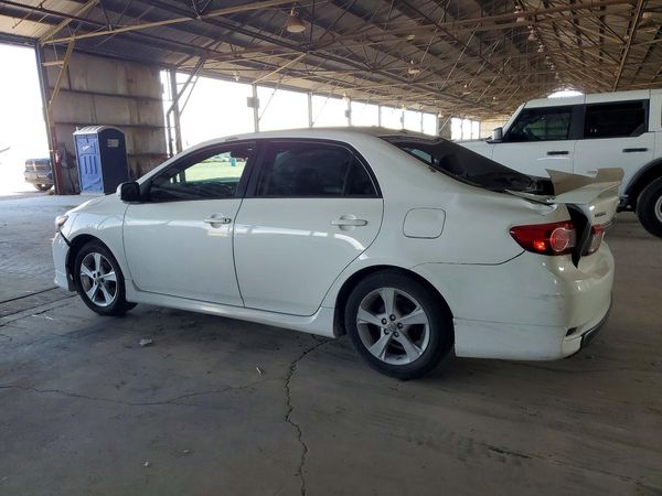 2012 TOYOTA COROLLA