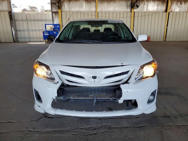 2012 TOYOTA COROLLA