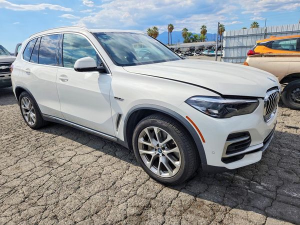 2022 BMW X5 xDrive45e