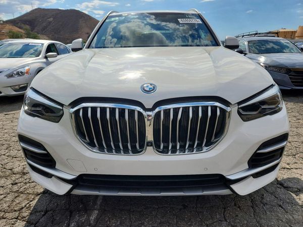 2022 BMW X5 xDrive45e