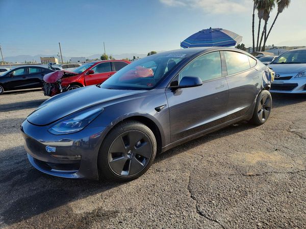 2021 TESLA MODEL 3