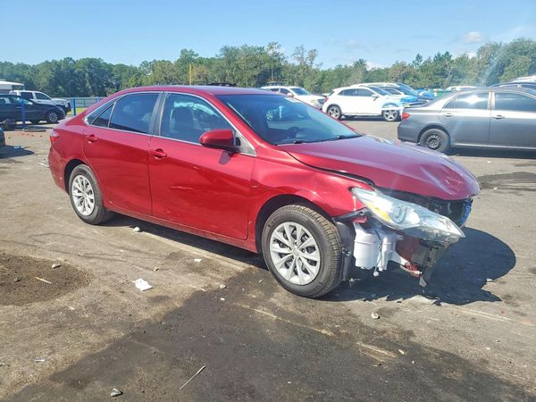 2016 TOYOTA CAMRY