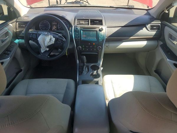 2016 TOYOTA CAMRY