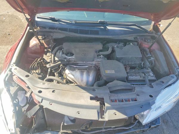2016 TOYOTA CAMRY