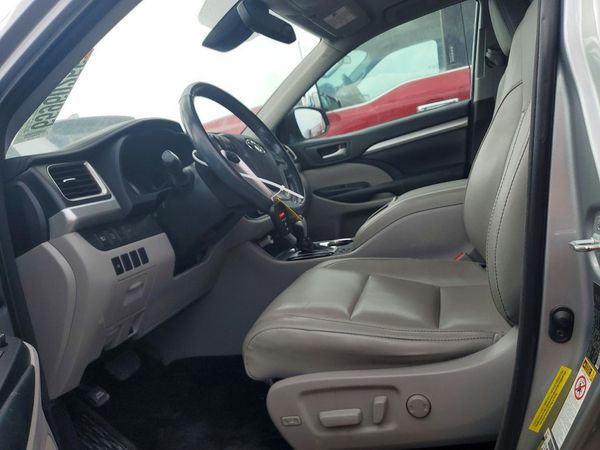 2018 TOYOTA HIGHLANDER