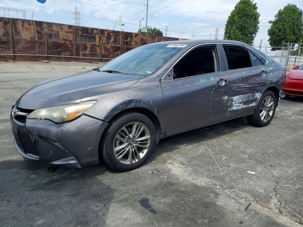 2017 TOYOTA CAMRY