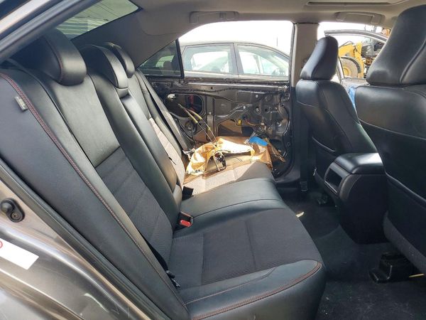 2017 TOYOTA CAMRY