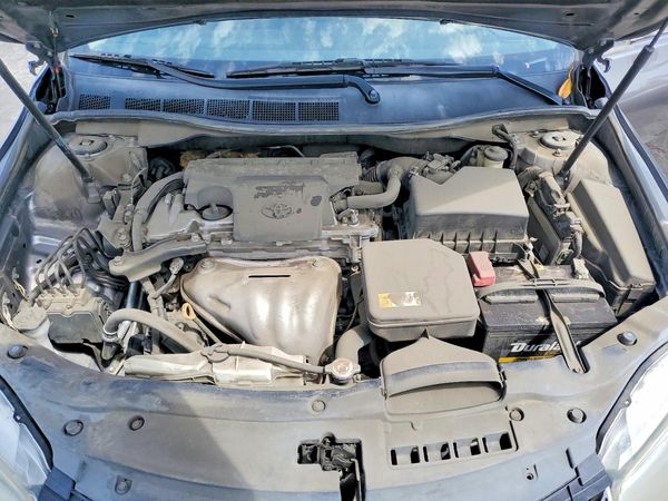 2017 TOYOTA CAMRY