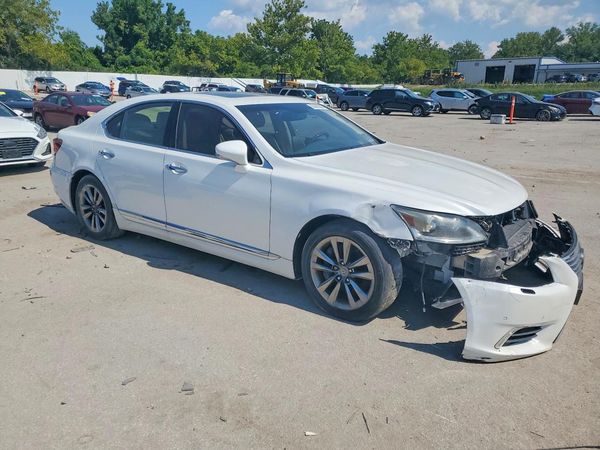 2013 LEXUS LS460 460 — Passenger 3/4