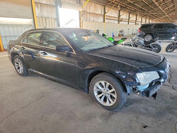 2015 CHRYSLER 300