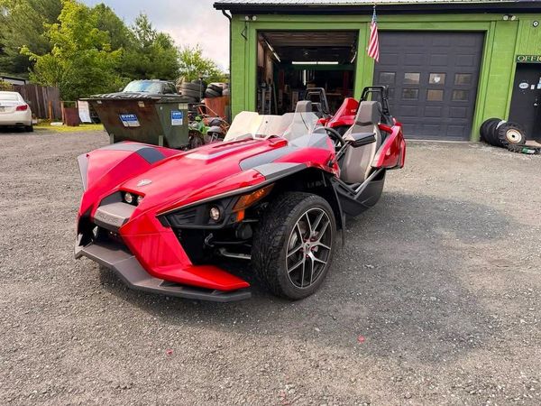 2018 POLARIS SLINGSHOT Open Cab