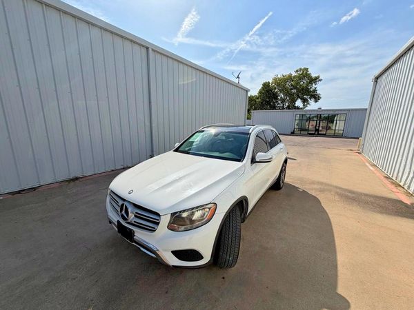 2016 MERCEDES-BENZ GLC GLC300