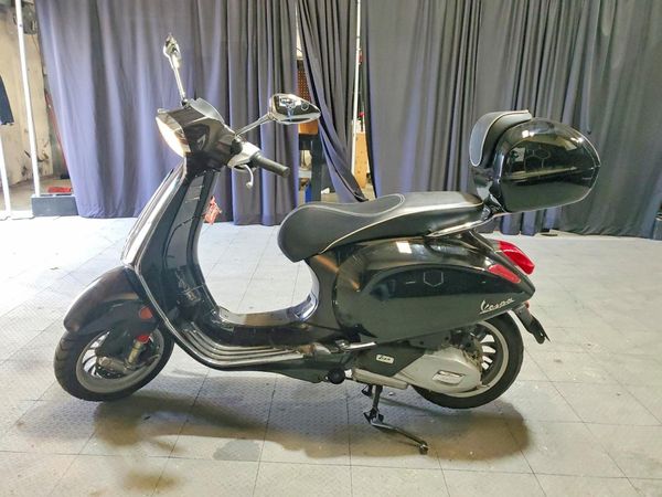 2017 VESPA SPRINT