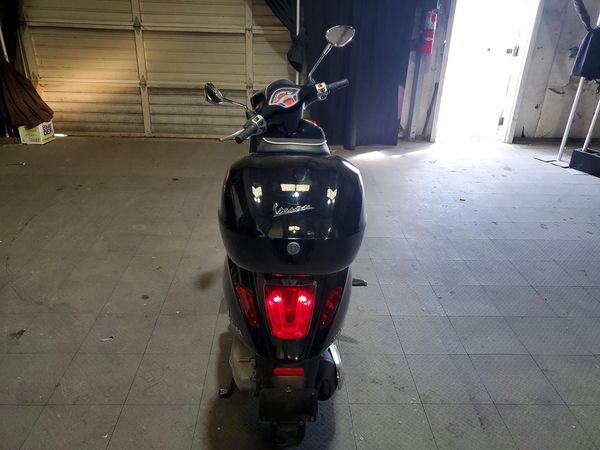 2017 VESPA SPRINT