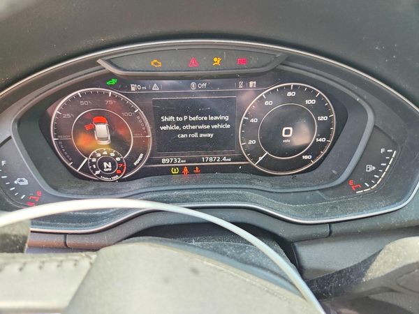 2020 AUDI Q5 E quattro Premium Plus
