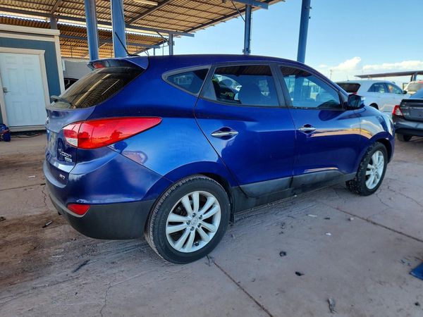 2012 HYUNDAI TUCSON GLS
