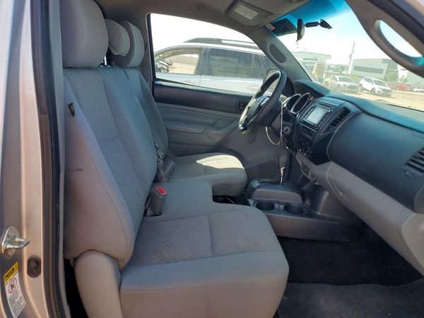 2014 TOYOTA TACOMA Base