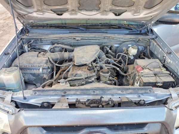 2014 TOYOTA TACOMA Base