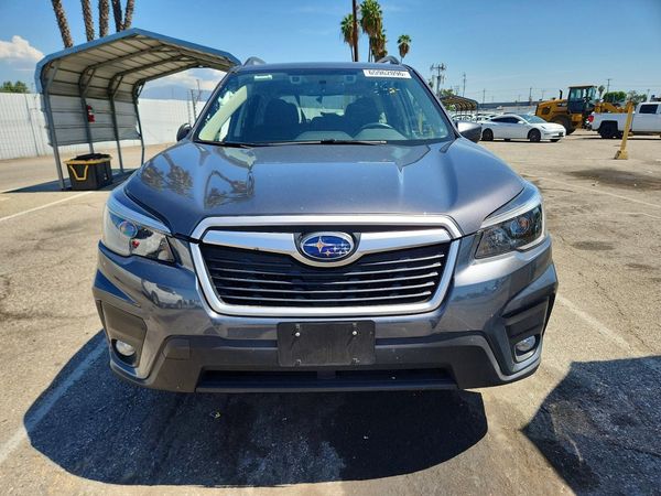 2021 SUBARU FORESTER