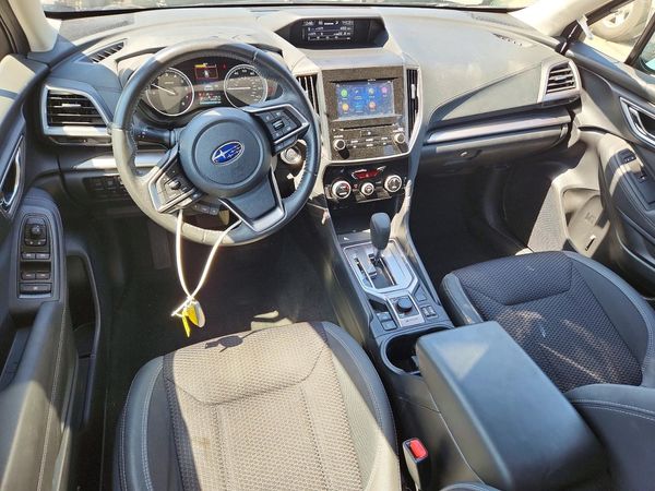 2021 SUBARU FORESTER