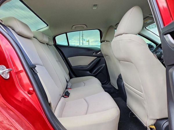 2015 MAZDA 3