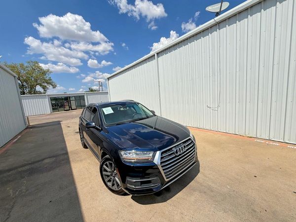 2017 AUDI Q7 quattro Premium Plus