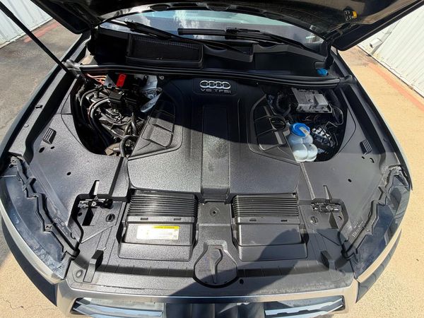 2017 AUDI Q7 quattro Premium Plus