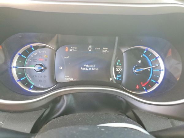 2022 CHRYSLER PACIFICA