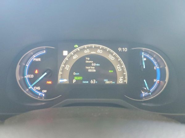 2025 TOYOTA RAV4 LE