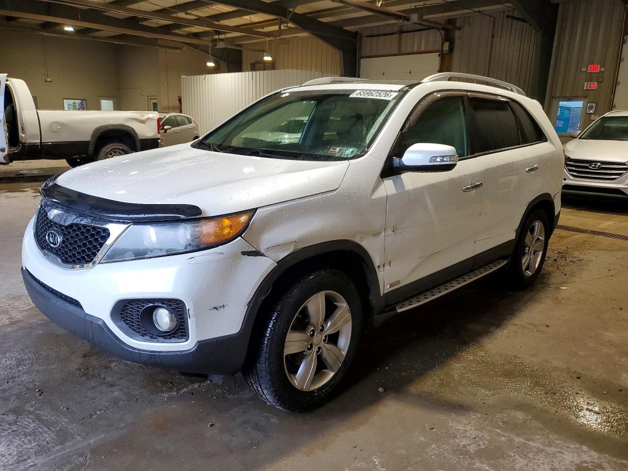 2012 KIA SORENTO GLS(Middle grade) — Front 3/4