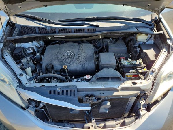 2017 TOYOTA SIENNA LE Mobility/LE