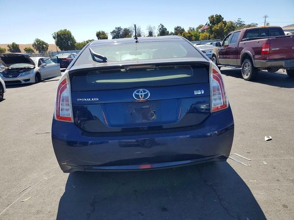 2012 TOYOTA PRIUS