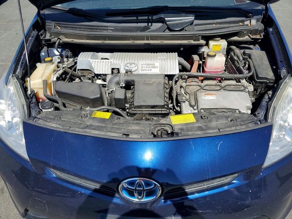 2012 TOYOTA PRIUS