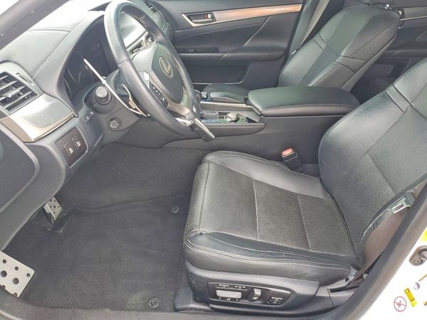 2015 LEXUS GS — DENT
