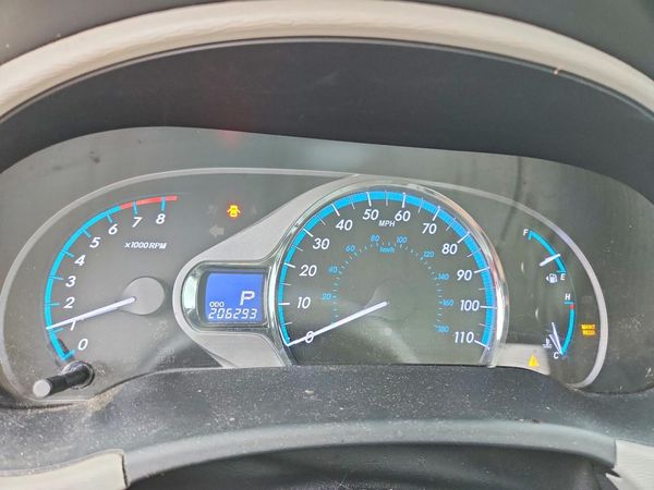 2014 TOYOTA SIENNA
