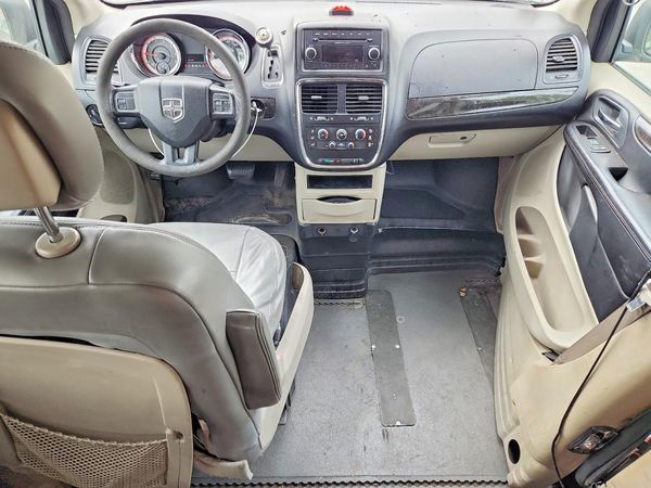 2012 DODGE GRAND CARAVAN SE — CKPT