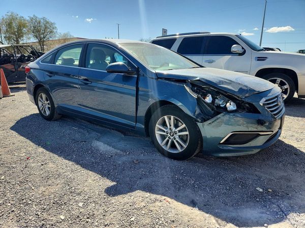 2016 HYUNDAI SONATA — Passenger 3/4