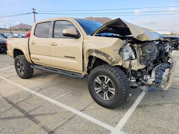 2019 TOYOTA TACOMA — Passenger 3/4