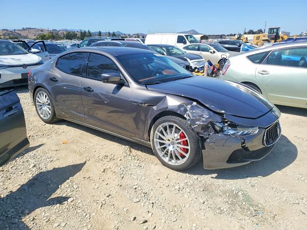 2015 MASERATI GHIBLI — Passenger 3/4