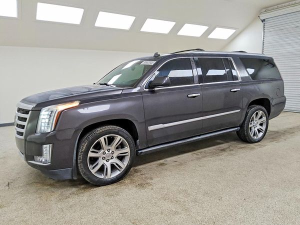 2015 CADILLAC ESCALADE — Front 3/4