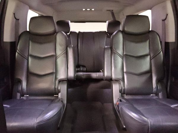 2015 CADILLAC ESCALADE — SUVN