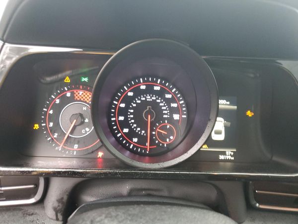 2022 HYUNDAI ELANTRA
