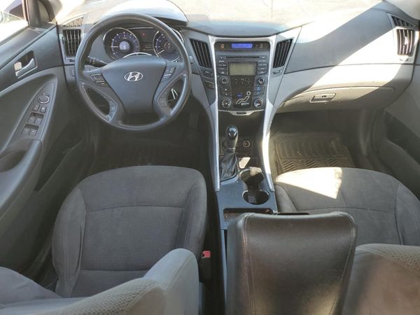 2013 HYUNDAI SONATA