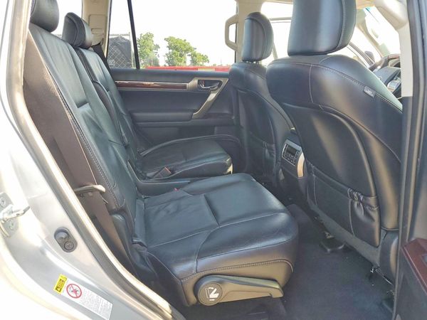 2017 LEXUS GX