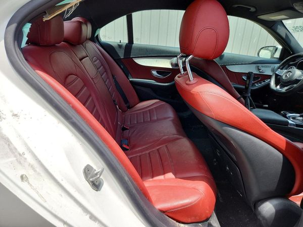 2015 MERCEDES-BENZ C