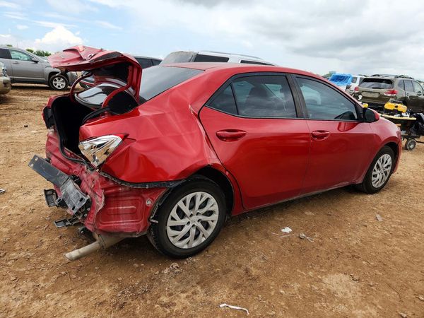2017 TOYOTA COROLLA