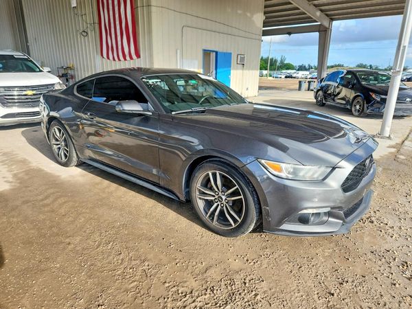 2017 FORD MUSTANG I4 Coupe — Passenger 3/4