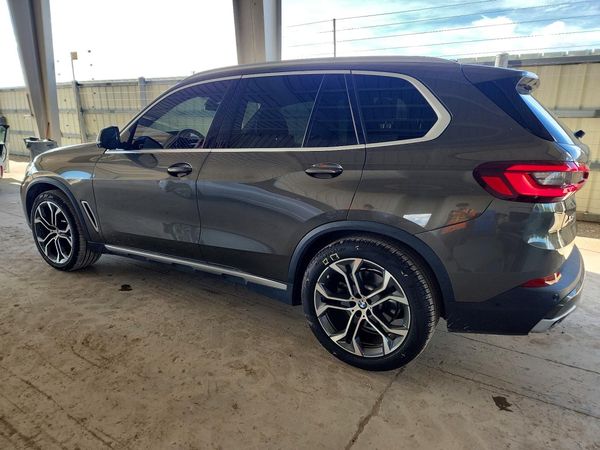 2022 BMW X5 sDrive40i